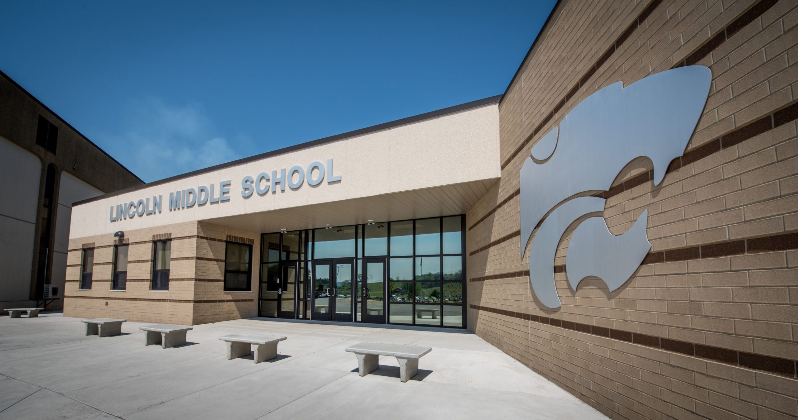 Lincoln Middle School - Omni Associates - Architects